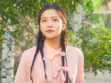 Tampil Santai Pakai Bikini di Bali, Yeri Red Velvet Malah Dibilang Mirip Bibi-Bibi