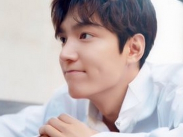 Sapa Fans Lagi Usai Keluar Wamil Lewat Foto Baru, Pipi Tembem Lee Min Ho Tuai Sorotan