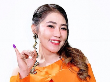 Channel YouTube Raih Silver Play Button, Via Vallen Janjikan Ini Jika Tembus 1 Juta Subscriber