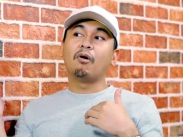 Penasaran Bayi Anteng Saat Dibedung Hingga Lakukan Percobaan, Raditya Dika Bikin Netter ‘Histeris'