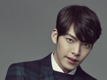 Kim Woo Bin Terlihat Hadiri Acara Keagamaan Bareng Jo In Sung, Begini Kata Agensi Soal Kesehatannya