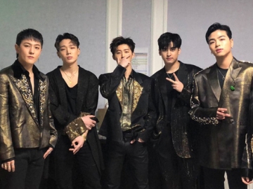 Alami Kesalahan Teknis, iKON Profesional Tampil Pakai Satu Mikrofon di Acara Festival Kampus