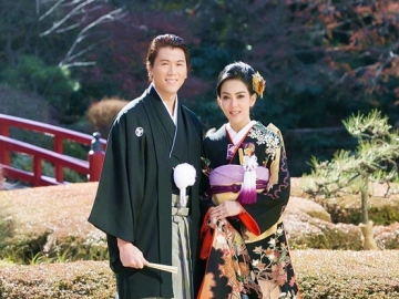 Syahrini Hempaskan Make Up Tebal Pasca Menikah, Dituntut Reino Barack?