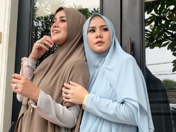 Cynthia Ramlan Mantap Berhijab Demi Mendiang Sang Ayah, Olla Ramlan Kapan Nyusul?