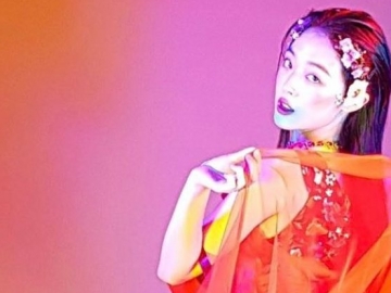 Biasa Cuek, Sulli Beri Pembelaan Usai Disebut Tak Sopan Pada Aktor Kawakan Lee Sung Min