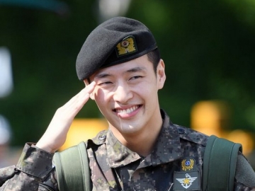 Resmi Keluar Wamil, Kang Ha Neul Sebutkan Girl Group yang Jadi Penyemangatnya Selama Bertugas