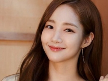 Syuting ‘Her Private Life’, Park Min Young Senang Dapat Dukungan Yoo Jae Seok dan Lee Seung Gi