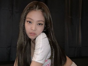 Unggah Foto Super Seksi, Dada Besar Jennie Tuai Sorotan dan Bikin Netter Salfok