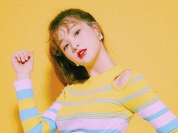 Masih Sebut Dirinya Penyanyi dan Mantan Member Girl Group Laboum, Yulhee Tuai Kritikan Netter