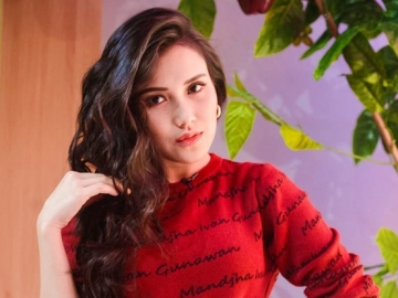 Tak Niat Pindah Rumah, Ayu Ting Ting Selow Pasca Teror Pelemparan Pembalut Bekas?