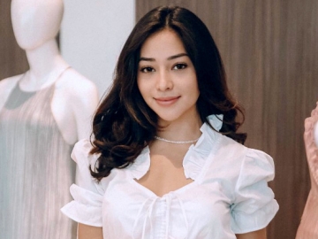 Nikita Willy ‘Kalap’ Makan Kue Sampai Berat Badan Naik, Netter Justru ‘Layangkan’ Gombalan