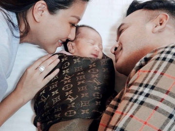 Tak Mau Kalah dari Nikita Mirzani, Ruben Onsu Bedung Putri Kedua dengan Selimut Mewah
