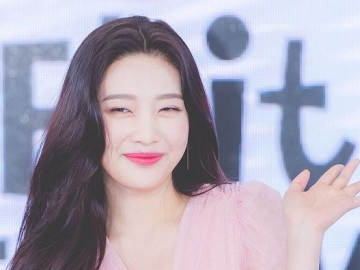 Lagi-Lagi Beri Kostum Panggung Super Ketat Untuk Joy, Stylist Red Velvet Dikritik Habis-Habisan