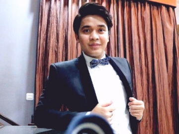 Dapat Parcel Lebaran dari Calon Menantu, Orangtua Billy Syahputra Kegirangan