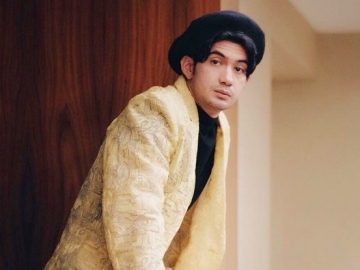 Reza Rahadian Masih Simpan Barang Pemberian Mantan Kekasih, Belum Move On?