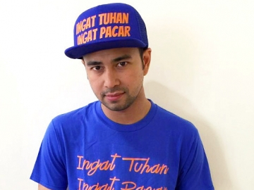 Pilih Warna Hitam, Raffi Ahmad Modifikasi Mobil Mewah dengan Gaya Batman