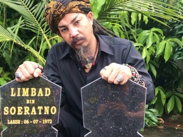 Gelar Profesor dan Doktor Viral, Master Limbad Justru Panen Komentar Kocak Netizen