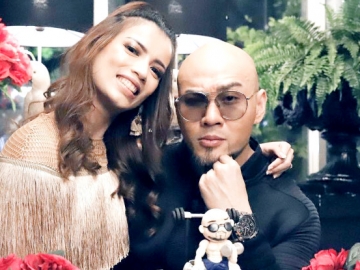 Jadi Mualaf Siang Ini, Deddy Corbuzier Ditemani Sang Kekasih Ucapkan Syahadat di Yogyakarta