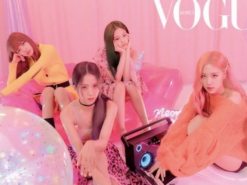 BLACKPINK Tampil Serba Pink, Jennie Pilih Seksi dengan Dress Pendek Hitam