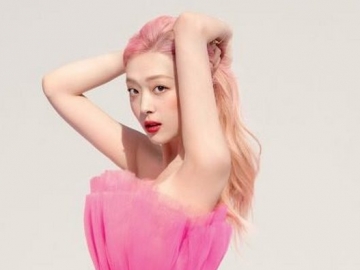 Baca Komentar Netter yang Menyindirnya Suka Cari Perhatian, Begini Respon Santai Sulli