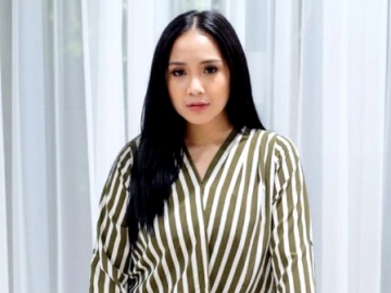 Nagita Slavina Sukses Bikin Warganet 'Girang' Pasca Pamer Selfie Bareng Para Wanita Cantik Ini