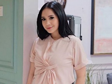 Tubuh Berisi Gigi Sempat Diledek, Penampilan Kece di Majalah 'HWI' Sukses Bikin Terpukau