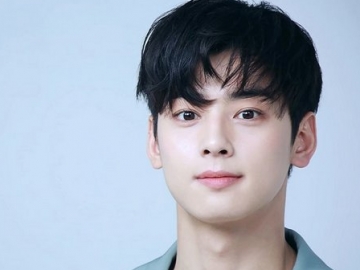 Tak Cuma Modal Wajah Rupawan, Kini Tubuh Kekar Cha Eun Woo Juga Bikin Fans Meleleh