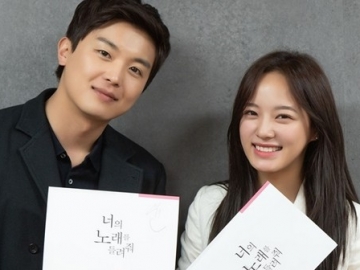 Bertemu di Drama ‘Let Me Hear Your Song’, Yeon Woo Jin Puji Sikap Kim Sejeong Saat Syuting