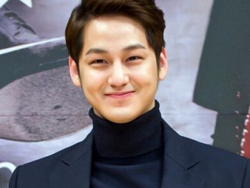 Ulang Tahun, Kim Bum Ucapkan Terima Kasih dan Pamer Foto Kue Hingga Sederet Hadiah