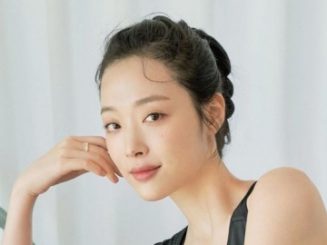 Sulli Umbar Foto Pakai Bikini di Media Sosial, Netter: Lakukan Sesukamu