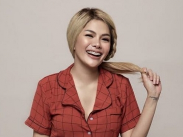 Usai Sindir Pria Bau Mulut, Nikita Mirzani 'Senggol' Wanita Berhijab Doyan Check-In Bikin Gregetan