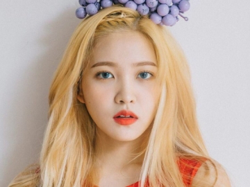 Pamer Punggung Hingga Pakai Topi Baseball, Gaya Fashion Yeri Red Velvet Bikin Netter Syok