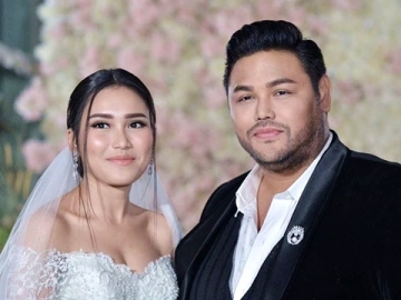 Beber Hubungannya dengan Ivan Gunawan, Ayu Ting Ting Sebut Bak Dua Karakter Ini
