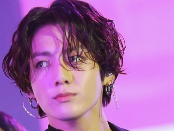 Tampil dengan Gaya Rambut Gondrong, Penampilan Jungkook BTS Bikin Fans Tergila-gila