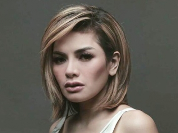Nikita Mirzani Dapat 'Oleh-Oleh' Cincin dari Aktor Paris, Ternyata Punya Arti yang Mendalam