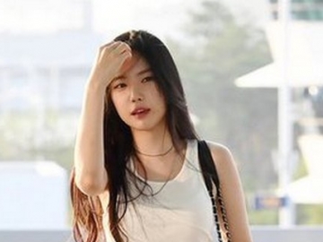 Pakai Busana Sporty Serba Putih di Bandara, Na Eun Dipuji Super Cantik dan Punya Bodi Ideal