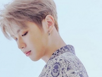 Kang Daniel Sumringah Tampil di Hadapan Publik Perdana Usai Kabar  Kencan