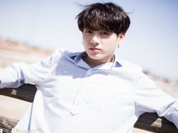 Hari Ultah Jadi TTWW, Jungkook Ucapkan Terima Kasih Sambil Pamer Rambut Gondrong