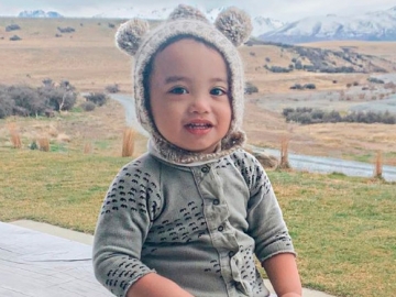 Sebentar Lagi Jadi Abang, Yuk Intip 8 Potret Gemas Xabiru Putra Rachel Vennya di Australia