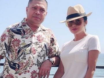 Jalan Mesra Bareng Raul Lemos, Netter Nyinyir Dandanan Krisdayanti