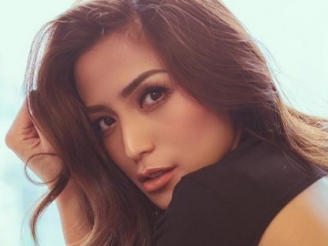  Pajang Foto 'Numpang Lewat', Jessica Iskandar Banjir Pujian Netter