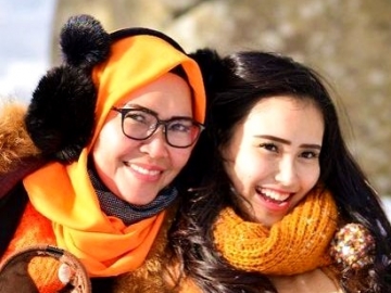 Ibunda Ayu Ting Ting Diprotes Saat Doakan BJ Habibie, Kenapa?