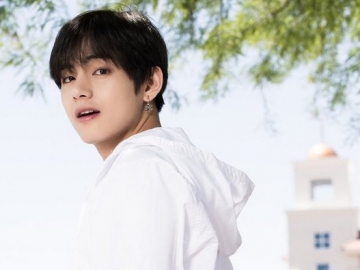 Luar Biasa, Busana Mahal yang Dipakai V di Video Ini Langsung Ludes Terjual