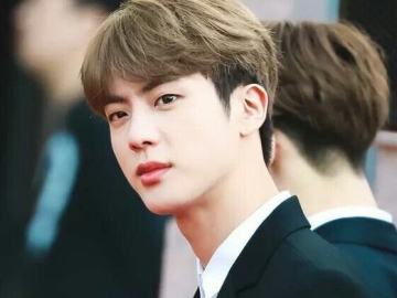 Cerita Jin BTS Dapat Uang di Perayaan Chuseok dari Tantenya Sukses Bikin Netter Ngakak