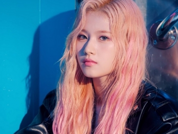 Ramping dan Mempesona, Bentuk Lengan Sana Twice Tuai Sorotan Netter