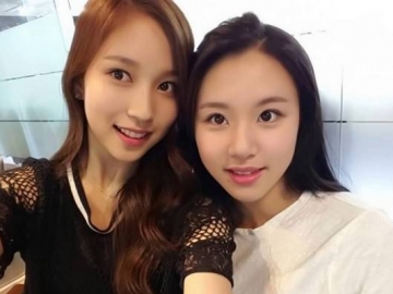 Adegan Chaeyoung dan Mina Twice di MV 'Feel Special' Ini Bikin Netter Menangis, Kok Bisa?