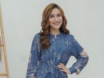 Borong Sejumlah Sepeda untuk Keluarga, Ayu Ting Ting Kok Malah Tuai Nyinyiran?