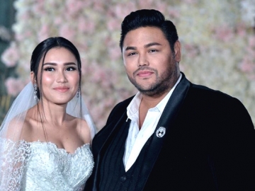 Foto Bareng Ivan Gunawan Cs, Ayu Ting Ting Tiba-Tiba Disinggung Masalah Kesetiaan