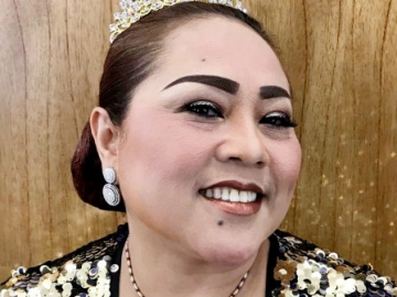  Gemar Olahraga Di RSKO, Sepatu Nunung Sampai Jebol