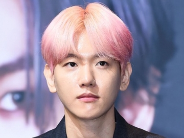 Bikin Vlog Saat di Dubai, Aksi Mukbang Baekhyun Bikin Fans Gemas